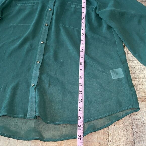 METAPHOR hunter Green Sheer Tab Sleeve Button Front Blouse - Picture 10 of 13